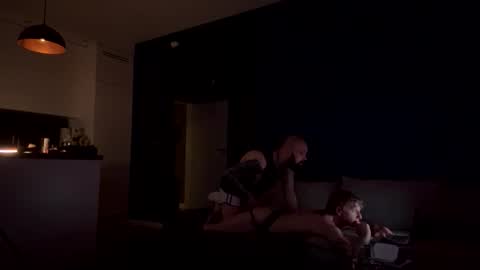 domTop subBoyy online show from May 11, 4:03 am
