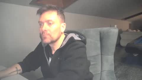 dondiego9999 online show from March 8, 3:21 am