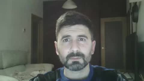 donnie_darkos83 online show from April 7, 10:32 pm