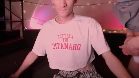 EliotKenny online show from October 18, 6:13 pm