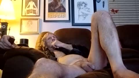 doobie1717 online show from December 2, 9:01 am