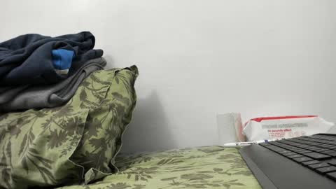 menu  below online show from December 7, 9:28 am