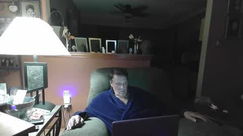 Double Trouble online show from October 20, 4:38 am