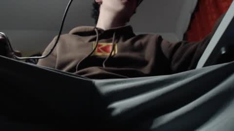 douglas_drake online show from December 15, 3:45 am