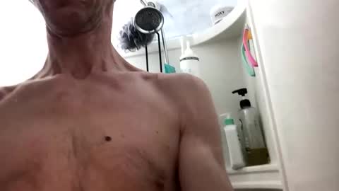 dragonrider72 online show from March 28, 8:25 am