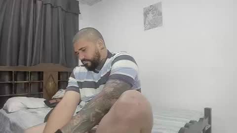 drake whitee Independent Model online show from March 8, 4:09 am