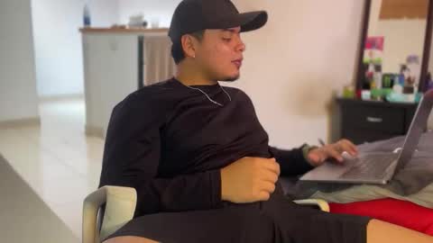 drakeeee online show from March 13, 6:47 pm