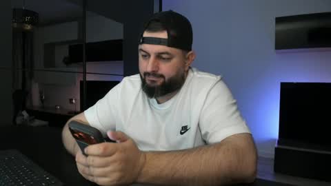 DravenPeak online show from April 19, 8:22 pm