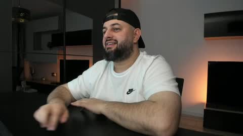 DravenPeak online show from April 15, 8:53 pm