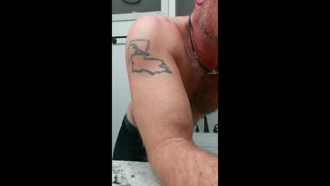 drdown960281232 online show from January 15, 11:51 pm