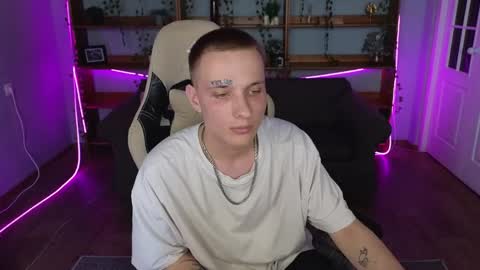 im Kai ntmu online show from April 5, 8:33 am