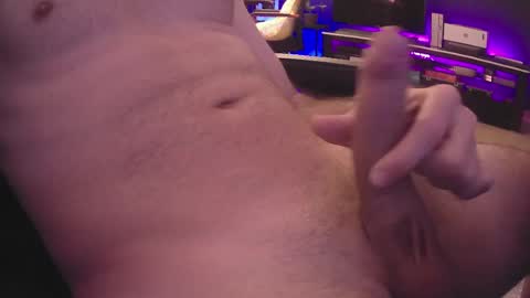 Snapshot of drjohnycage chatting on February 9, 9:39 pm drjohnycage online show from February 9, 9:39 pm