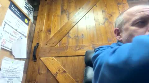 drkone01826 online show from November 26, 11:08 pm