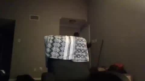 SmoovFanz online show from October 27, 2:14 am