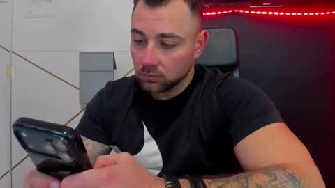 DuncanStone online show from February 9, 11:04 am