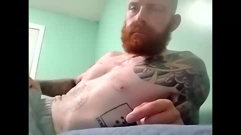 dust0n22 online show from June 10, 6:52 pm