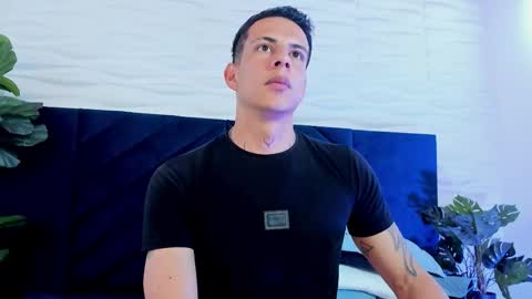 Dustin Sonne online show from October 12, 5:12 am