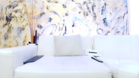 Dustin Dollin online show from January 7, 6:45 pm