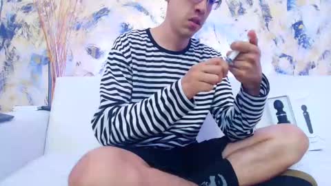 Dustin Dollin online show from January 29, 7:43 pm