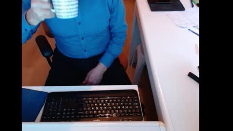 dutchpornking2 online show from November 9, 8:18 am