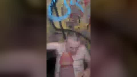 dwadek081704 online show from July 12, 8:00 pm