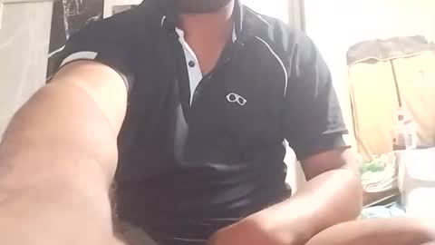 Rockhandsome online show from April 22, 10:25 pm