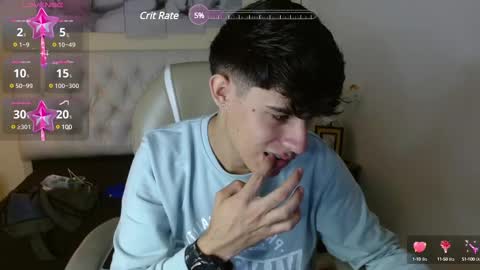 Snapshot of dyla_n18_ chatting on March 9, 7:48 pm dyla_n18_ online show from March 9, 7:48 pm