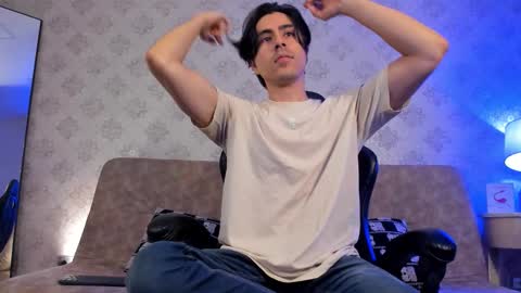 Dylan online show from September 22, 11:21 am