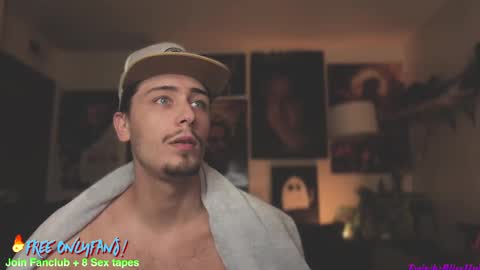 Dylan Daniel 7.8 online show from February 21, 6:29 am