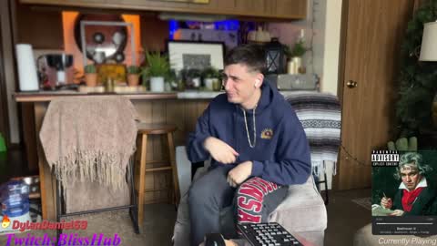 Dylan Daniel 7.8 online show from December 28, 8:25 pm