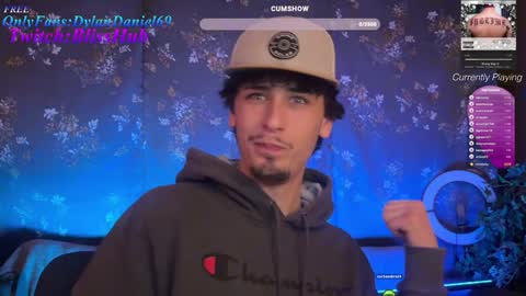 Dylan Daniel 7.8 online show from December 9, 9:54 pm