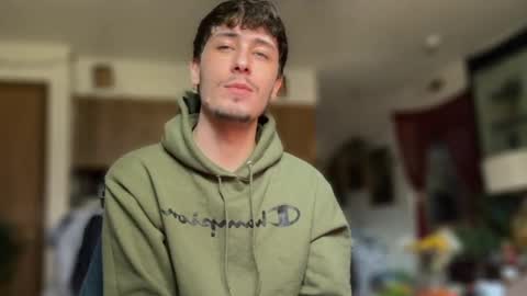 Dylan Daniel 7.8 online show from September 12, 5:35 pm