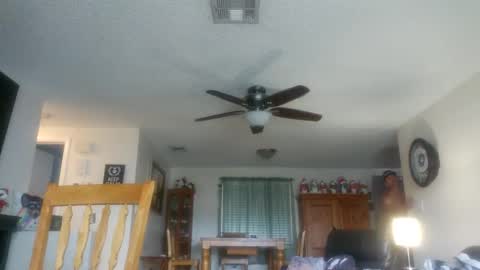 dzznutzzz online show from October 7, 3:16 pm