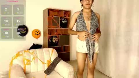 John online show from November 1, 12:04 am