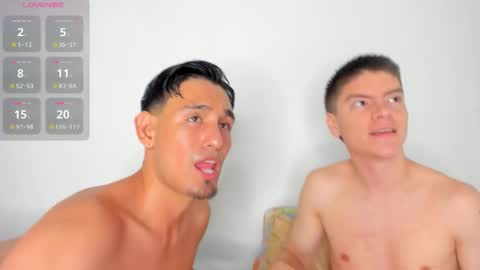 INDEPENDENT MODELS online show from March 21, 6:06 am