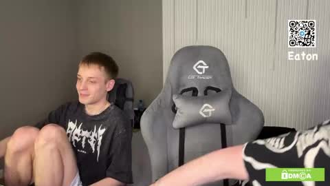 eaton_ online show from April 25, 1:52 pm