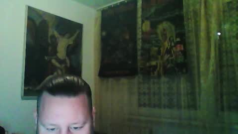 Edward online show from November 24, 6:42 pm