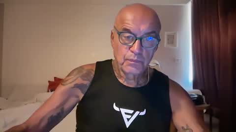 eddelmar online show from May 3, 7:22 am