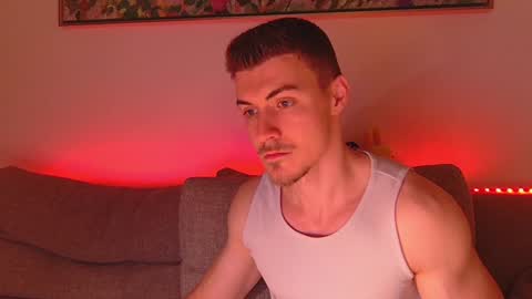 Eddie online show from December 4, 2:42 am