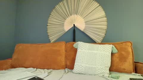 Eddie online show from December 18, 3:04 am