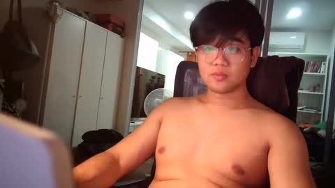 eddi0304 online show from March 12, 4:37 pm