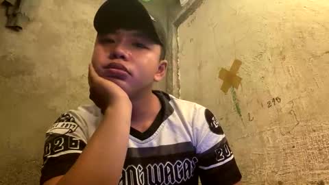 urasian chub online show from April 15, 7:58 pm