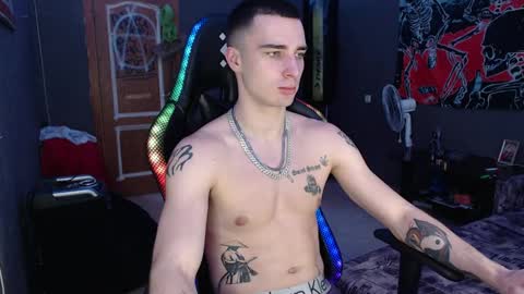 Eduar online show from January 13, 3:36 pm