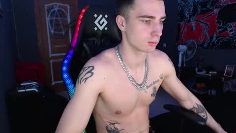 Eduar online show from January 21, 1:17 pm