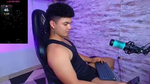 EDWARD CLARCK online show from April 13, 4:02 am