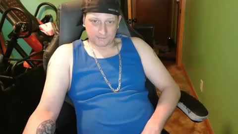 edwardaims_2please online show from April 25, 2:58 pm