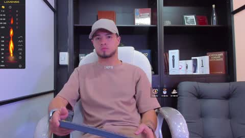 Edward Ross online show from January 28, 8:15 pm