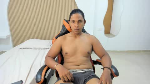 ekko_s online show from May 30, 11:43 am
