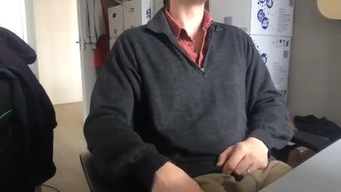 MrE online show from October 30, 10:16 am