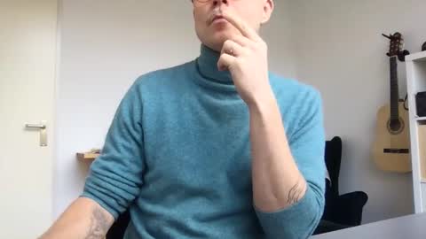 MrE online show from February 2, 10:46 am